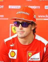 Fernando Alonso bleibt bei Ferrari