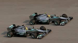 Hamilton überholt Rosberg