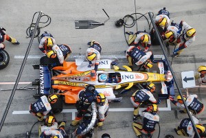 Alonso Pit-Stop Renault
